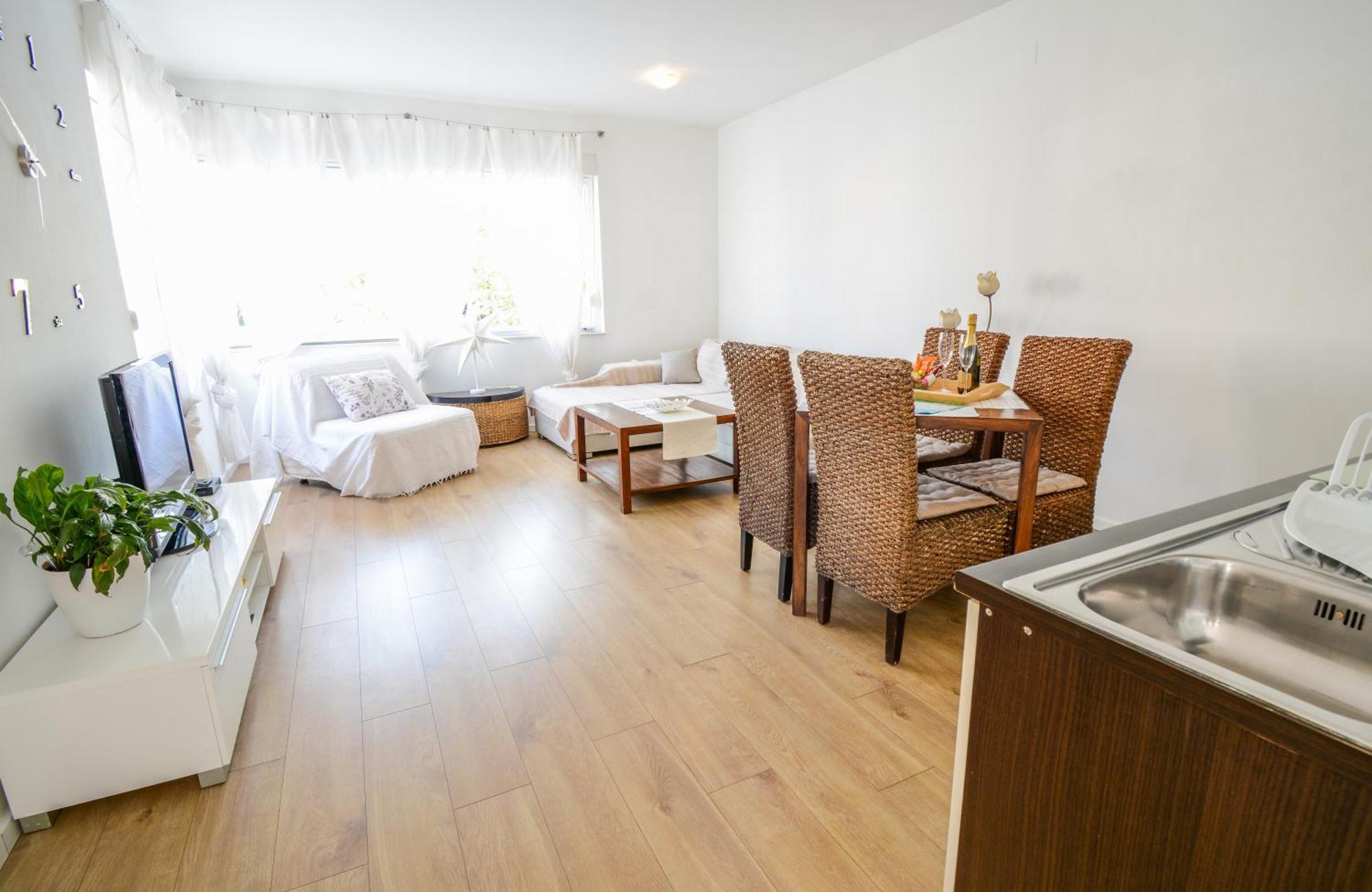 Deluxe Apartments Goya Zara Esterno foto